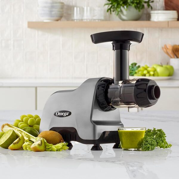 Omega Extracteur de jus CNC82 - Compact Juicer | OMEGA, 200-Watt, Gris